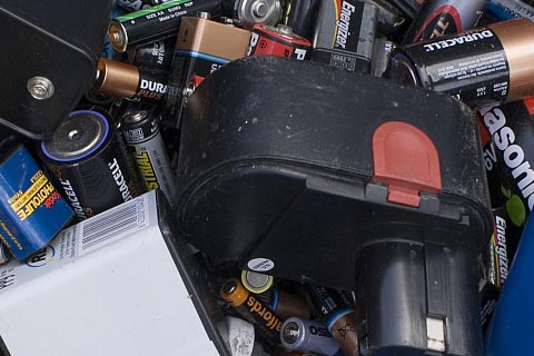静海大丰堆收废旧铁锂电池-电池回收加工-高价废铅酸电池回收